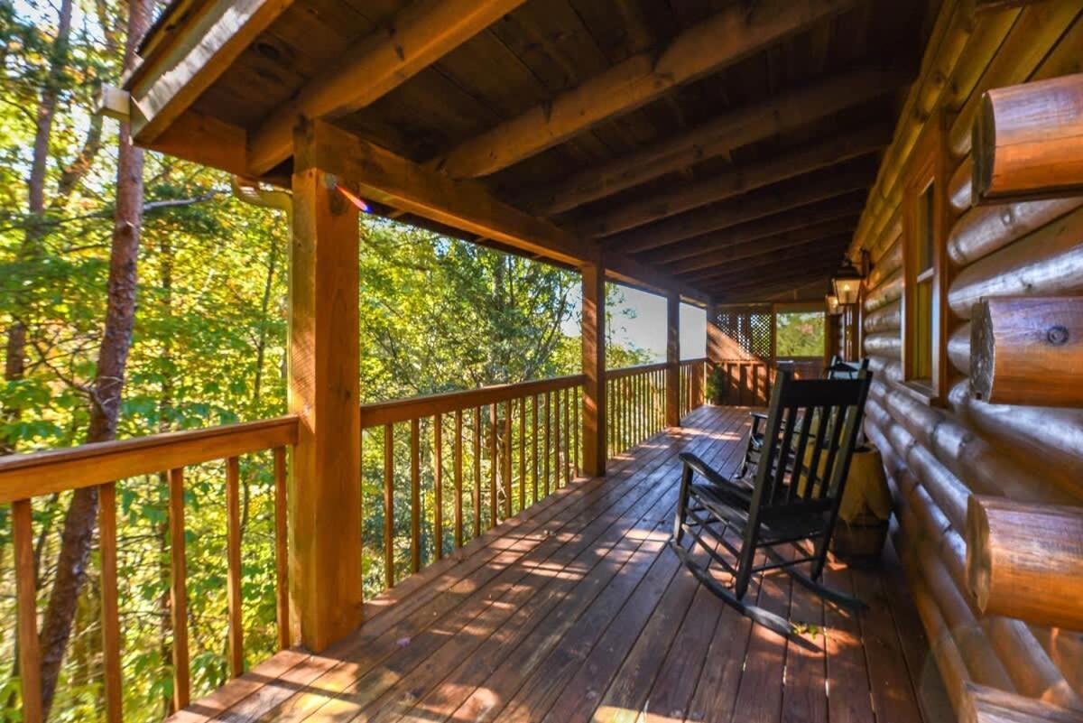 Nice View Fireplace, Hot Tub, Porch Bed, Private Sevierville Luaran gambar