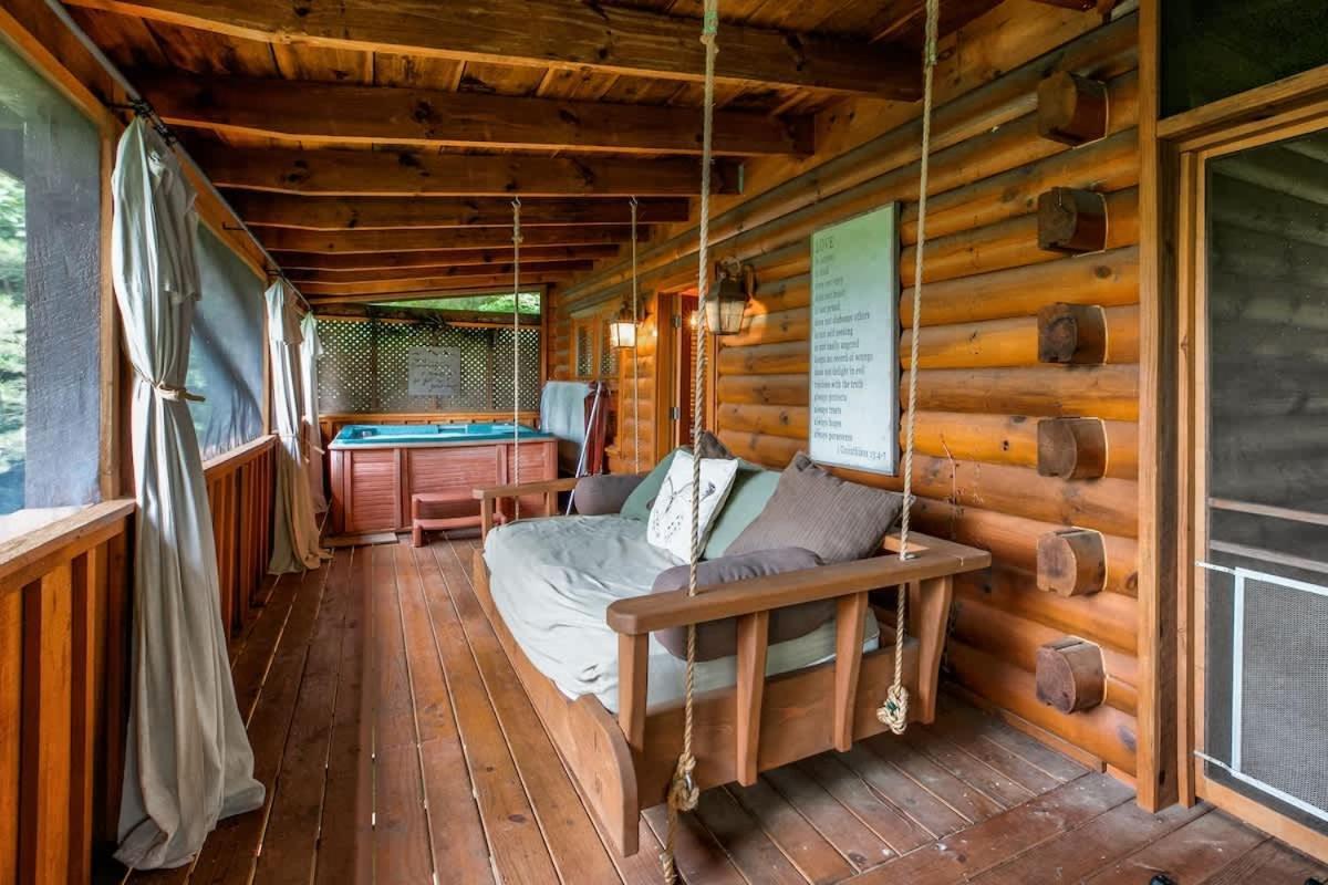 Nice View Fireplace, Hot Tub, Porch Bed, Private Sevierville Luaran gambar
